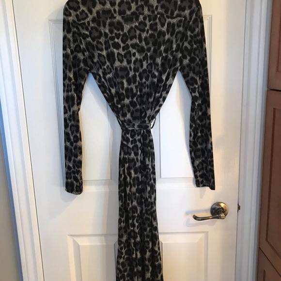 Joe Fresh stretch button front shirtdress - Picture 4 of 6